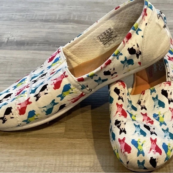 Bobs for Dogs Double Vision Boston Terriers Size 8 34395-WHT Colorful - Picture 1 of 6
